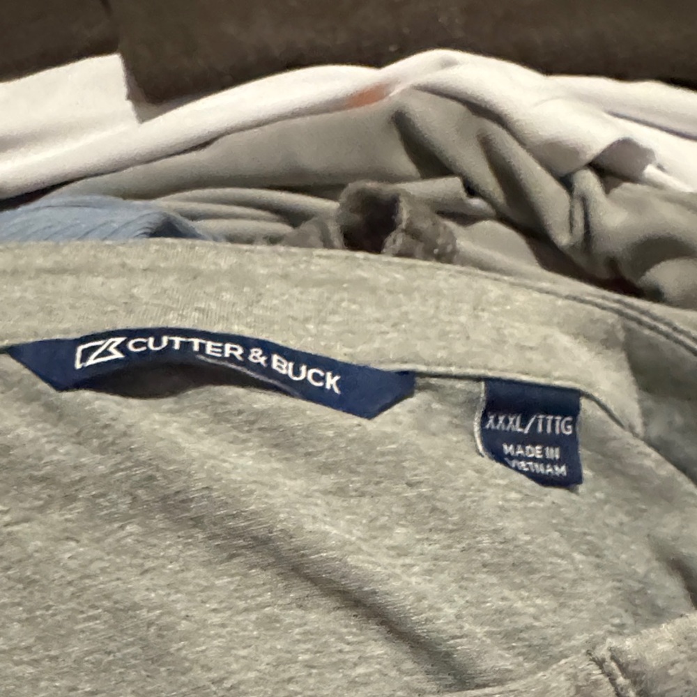 Cutter & Buck Gray Short Sleeve Tee - Picture 3 of 3